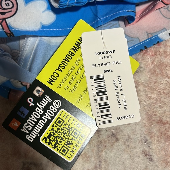 BOA BOYS RUNNING SHORTS - Picture 2 of 2